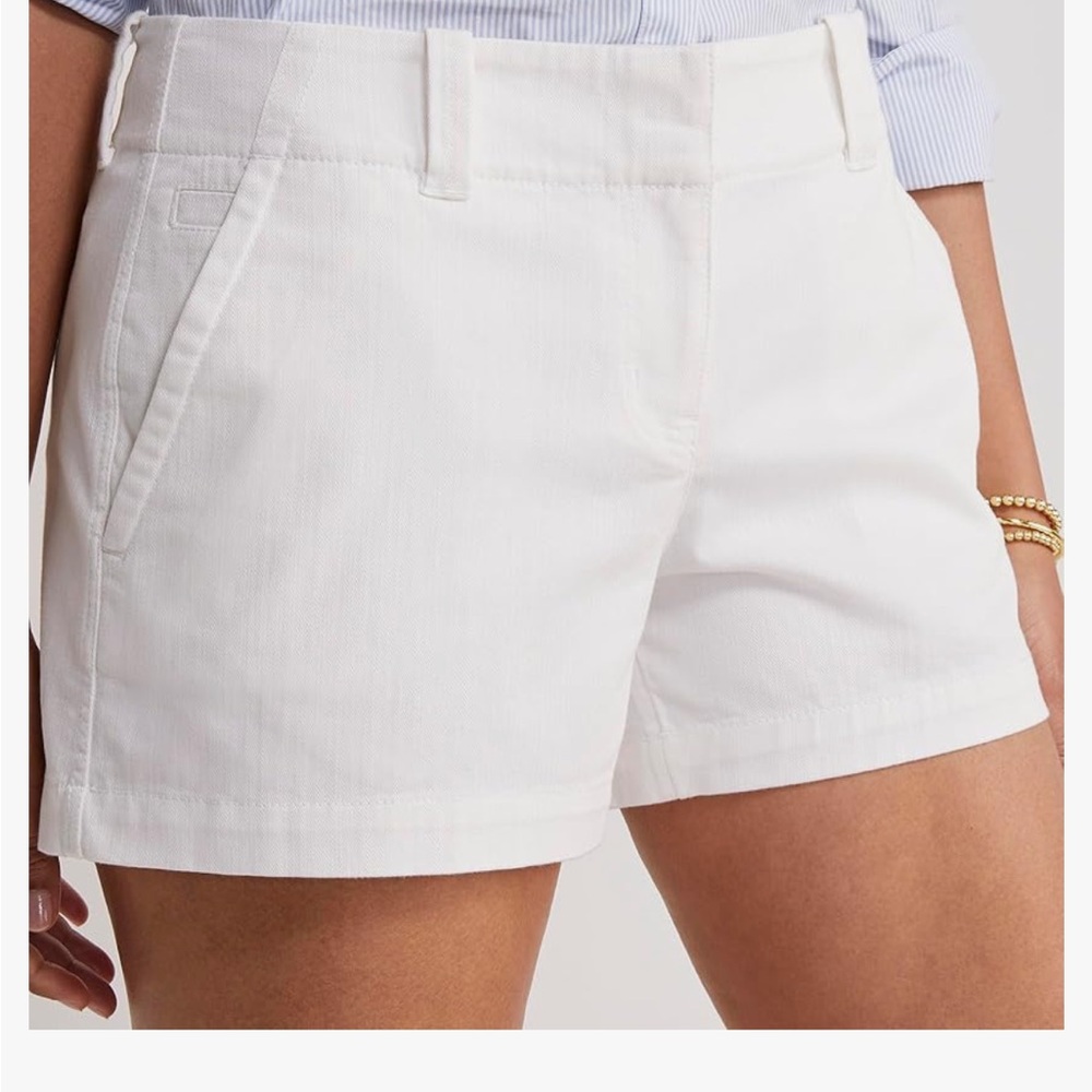 Vineyard Vines Women's White Shorts